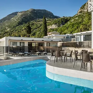 4* Hotel Erolidae