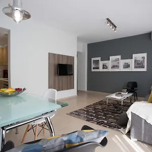 https://polis-apartments.hotels-of-thessaloniki.com