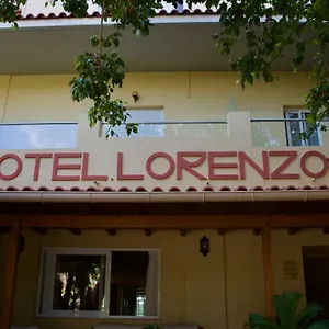2* Hotel Lorenzo