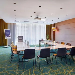 https://novotel-17.fr-paris.fr