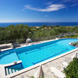 Aparthotel Theodora, Lakíthra